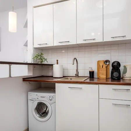 Apartment Grochowska Near Pge National Stadium By Sun & Snow *